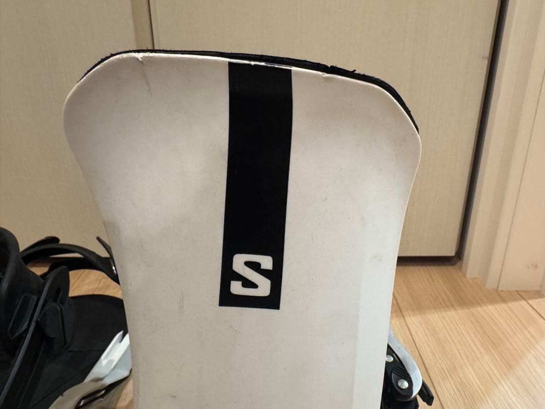 SALOMON　DISTRICT　Mサイズ
