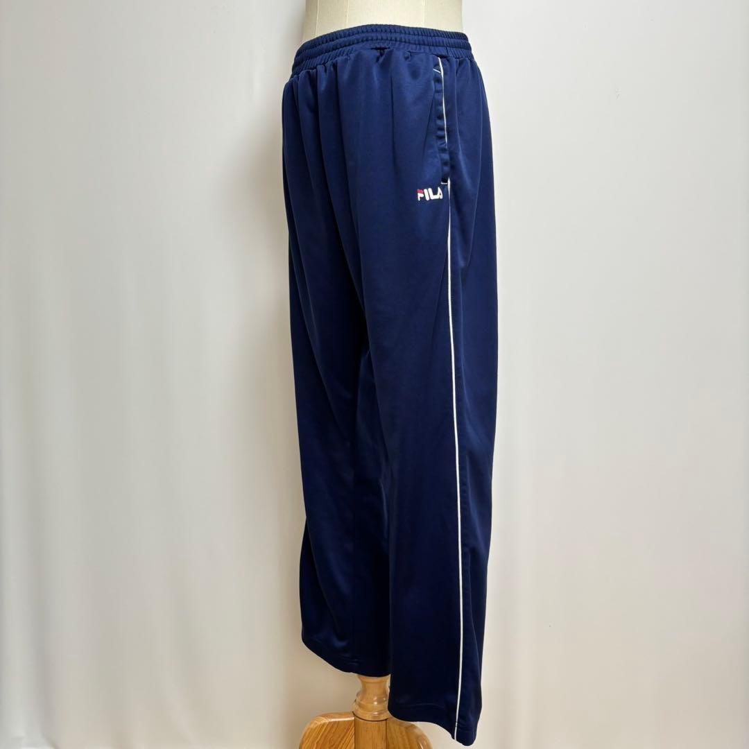 FILA ジャージ下　メンズM（ユニセックス可）　明るいネイビー　ブランドロゴ