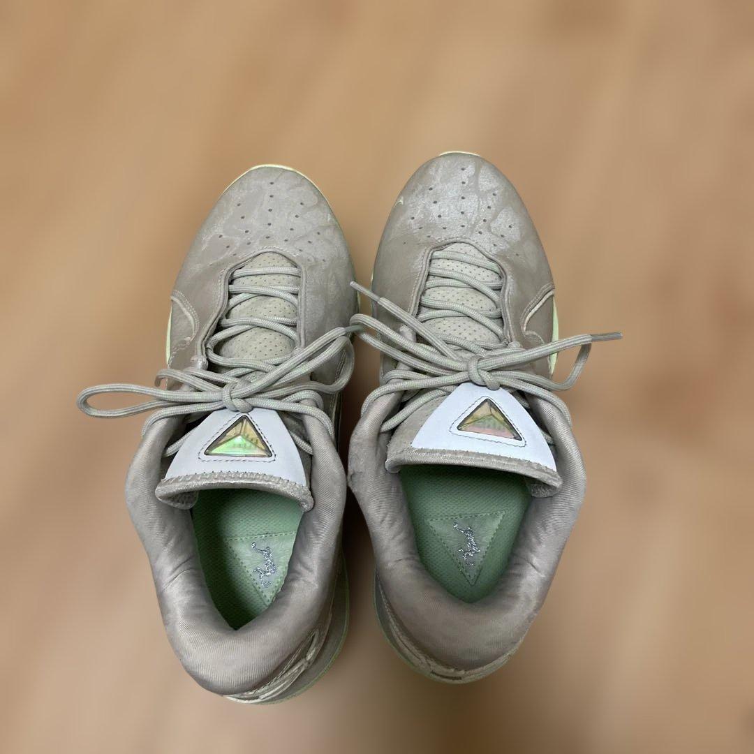 Nike レブロン22