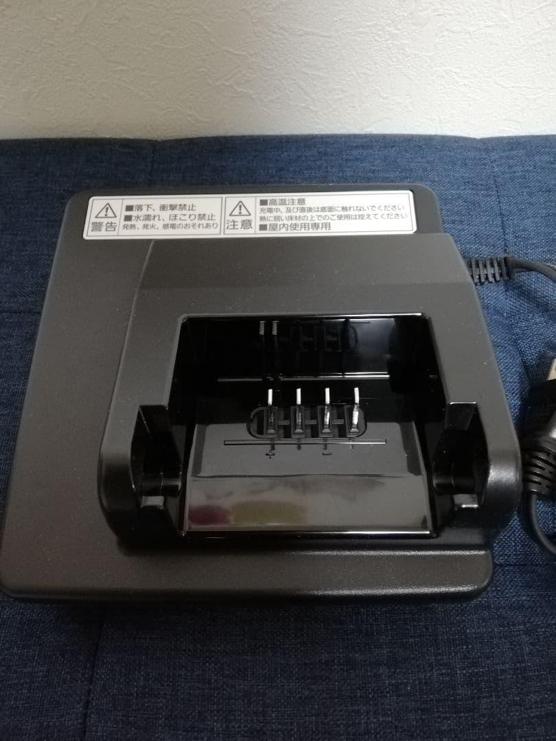 Panasonic NKJ075Z 充電器