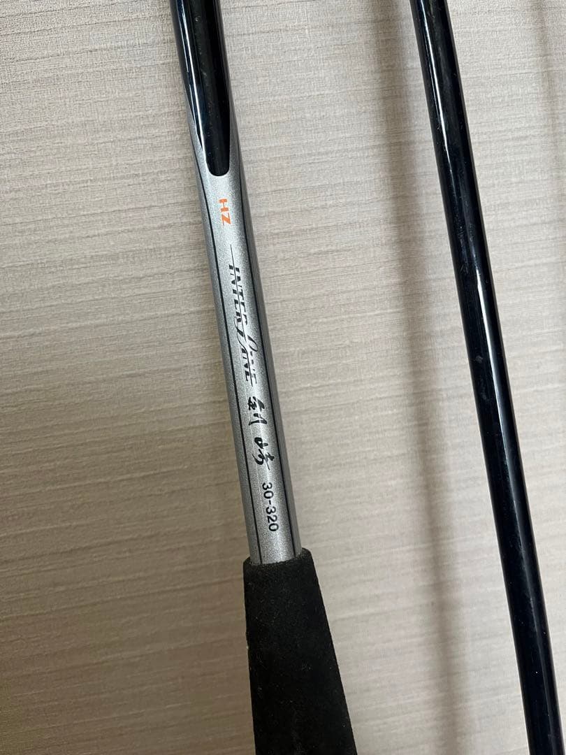中古 Daiwa 中通し ロッド HZ インターライン 剣崎 30-320