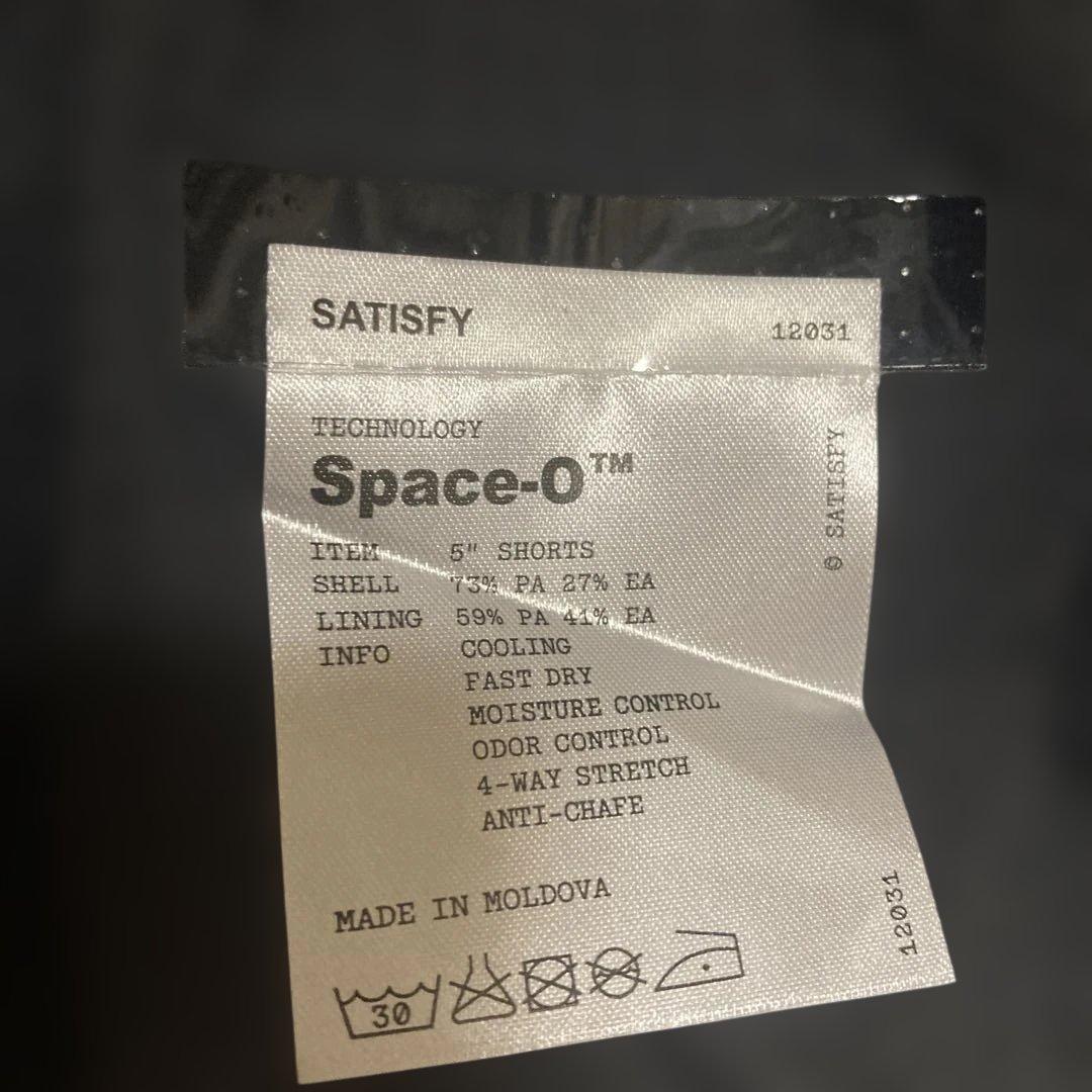 SATISFY SPACE-O MESH DISTANCE SHORTS 黒 L