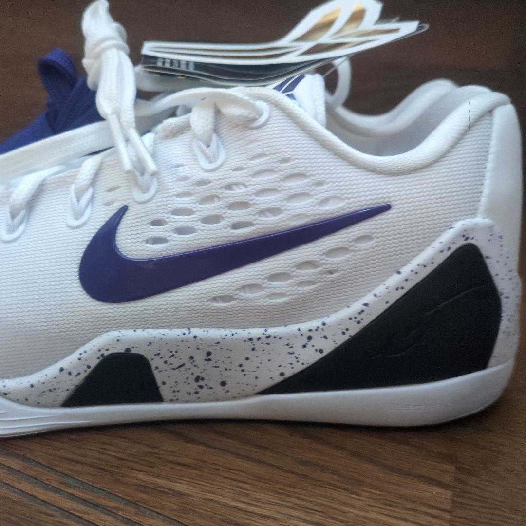 Kobe 9 Elite Low EM Protro　23cm
