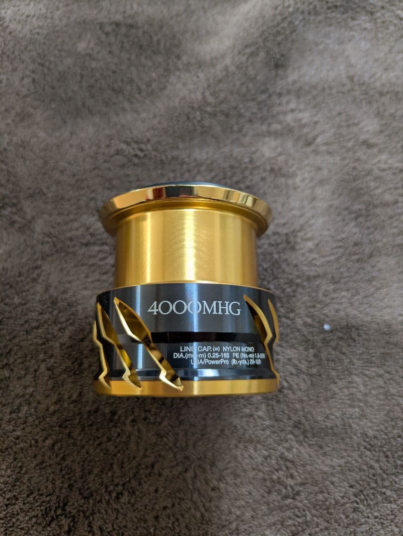 未使用 20 ツインパワー 4,000 MHG 純正スプール ステラ セフィア