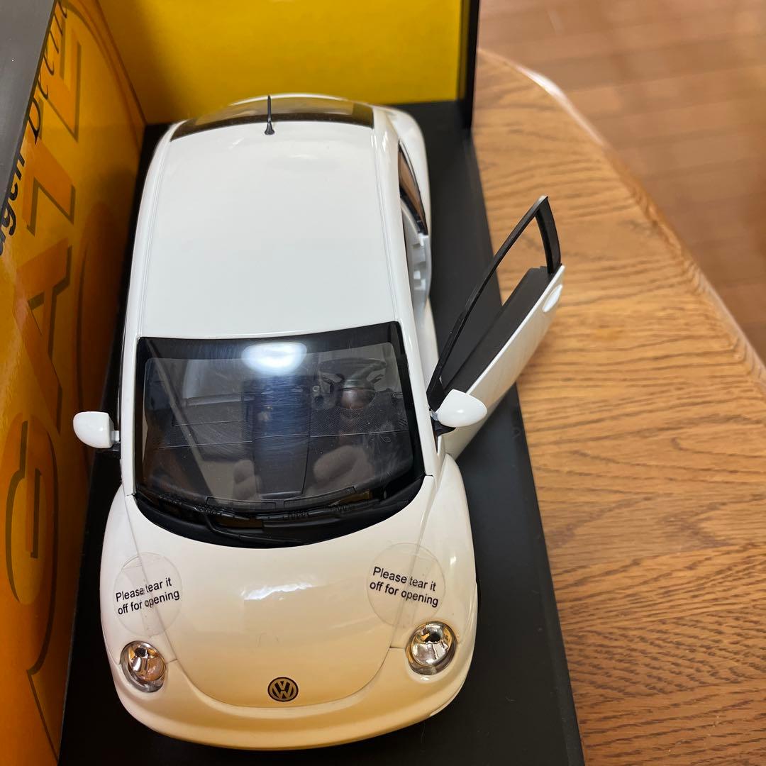 GATE￼社￼　フォルクスワーゲンニュービートルクーペ￼￼ ミニカー　18分の1