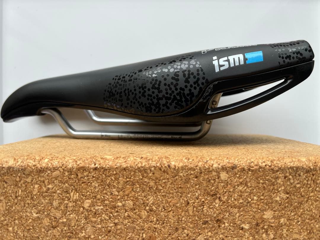 ISM PN 4.1 サドル