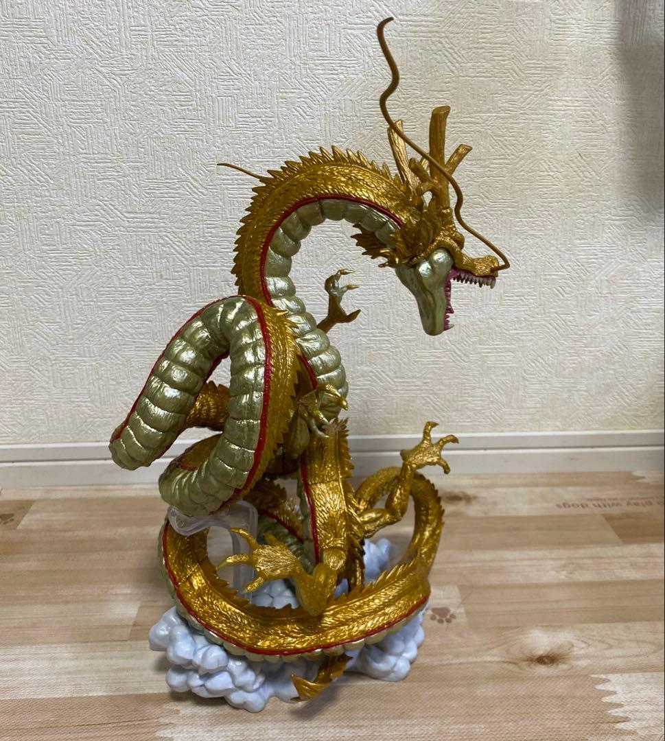 ドラゴンボール　神龍　フィギュア　黄金