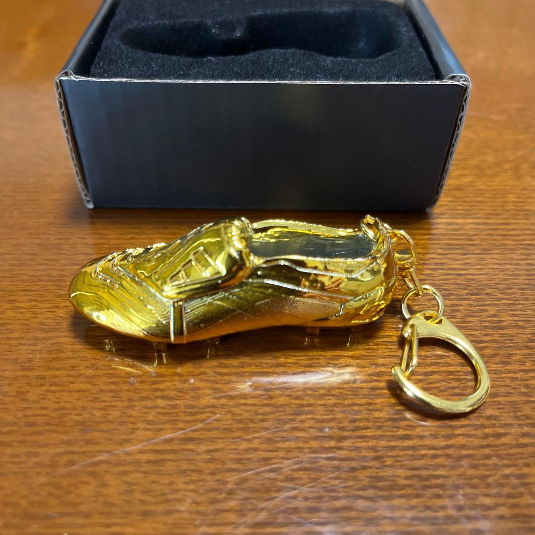 adidas スパイク型 キーホルダー PREDATOR プチデター ゴールド