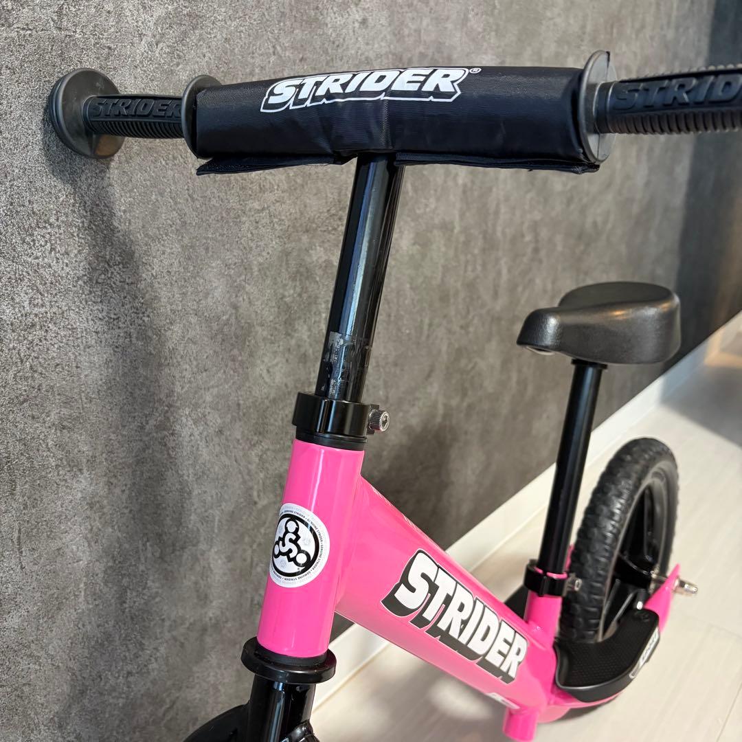 【正規店購入】美品　ストライダースポーツモデル　ピンク　12インチ　キッズバイク