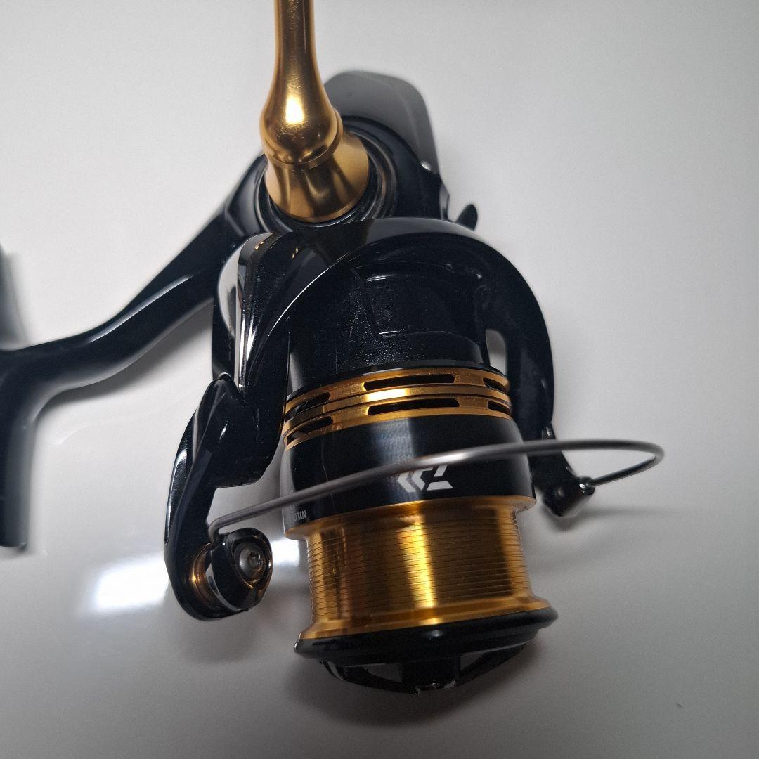 Daiwa 23LEGALIS LT2000S-XH スピニングリール