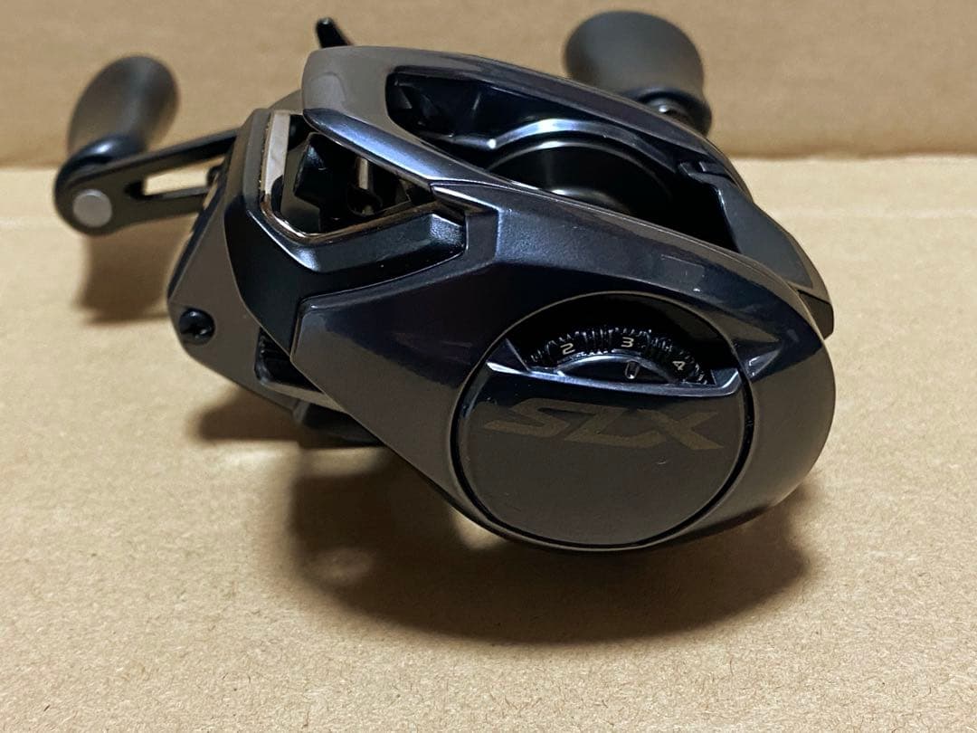 大幅値下げ‼️美品‼️機関良好‼️シマノ24SLX 70 右ハンドル仕様