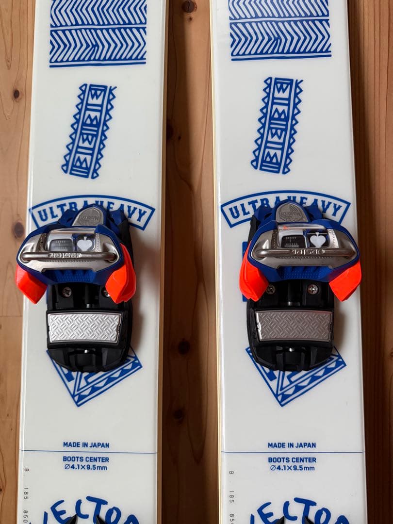 Vector glide バターナイフ メタル U.H. Jester Pro