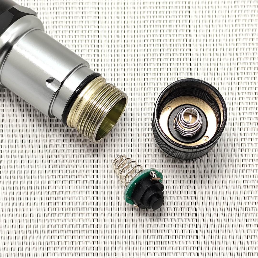 【未使用】SUREFIRE 3Pスタイル 2トーン／519A 5000K 高演色