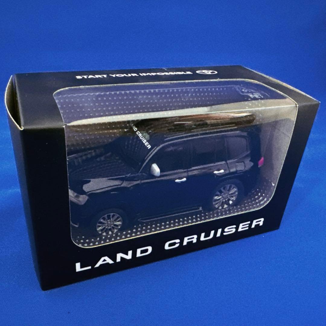 【非売品】★ TOYOTA ランクル プルバックカー ブラック ホワイト