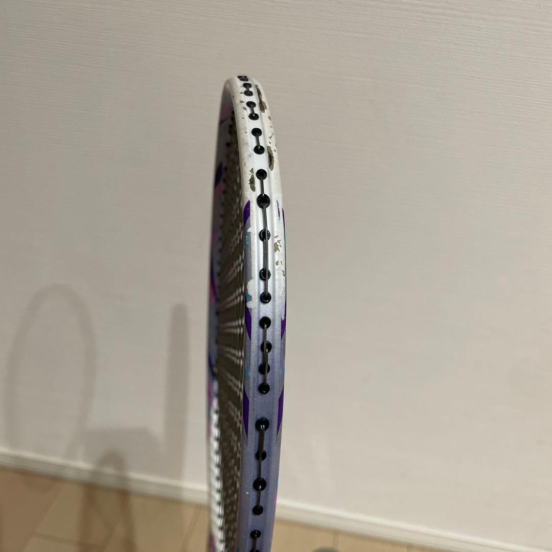 YONEX　ヨネックス　バトミントンラケット　ナノフレア１１１