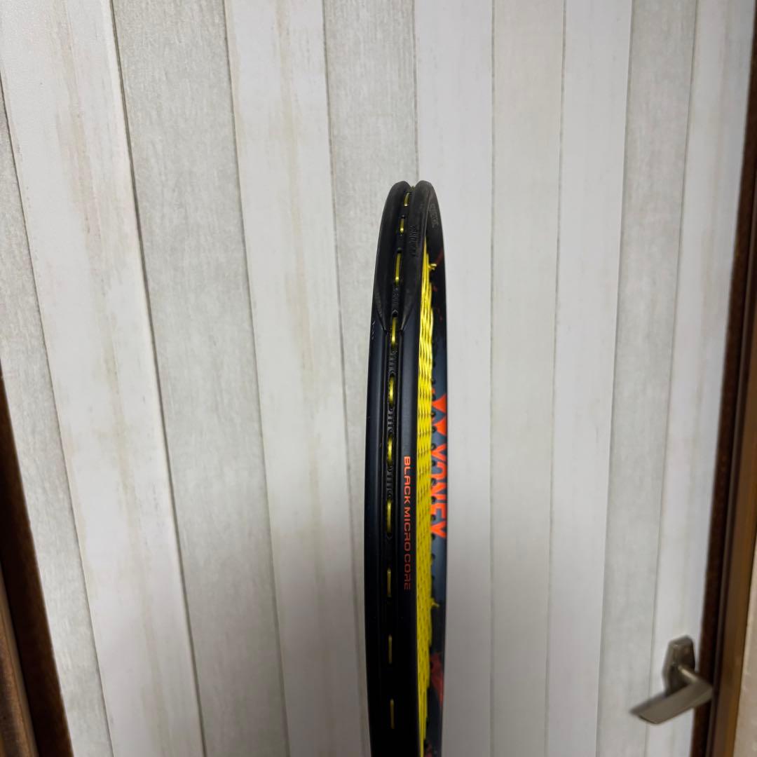 YONEX VCORE PRO 97 ISOMETRIC テニスラケット　硬式