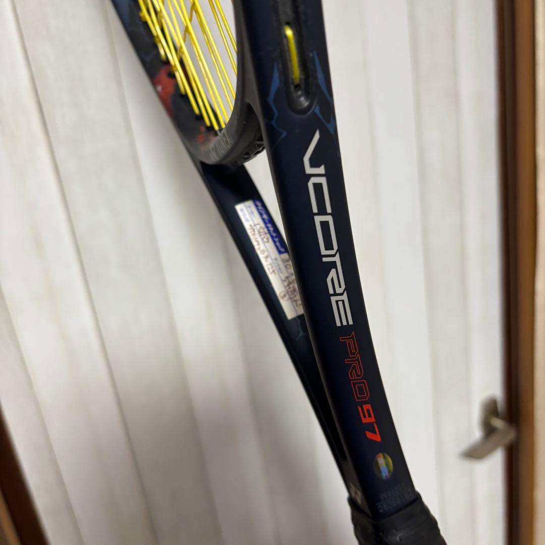 YONEX VCORE PRO 97 ISOMETRIC テニスラケット　硬式