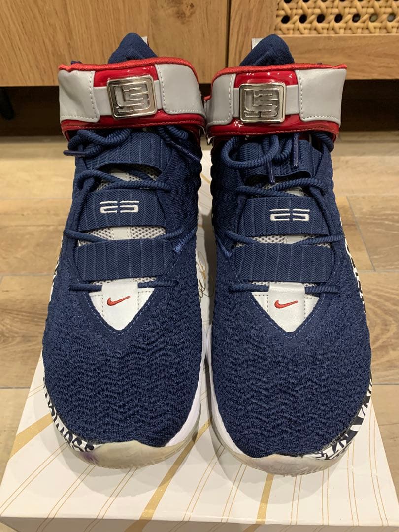 LEBRON 17 EP “Cold Blue”