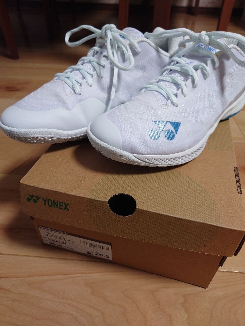 YONEX AERUS　Z バドミントンシューズ ホワイト