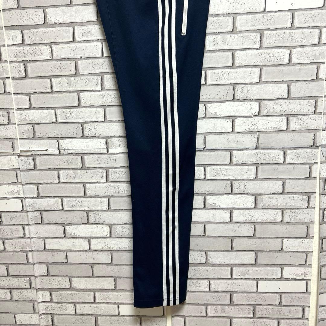 セール《人気》adidas originals☆ジャージパンツ 刺繡ロゴ M 紺