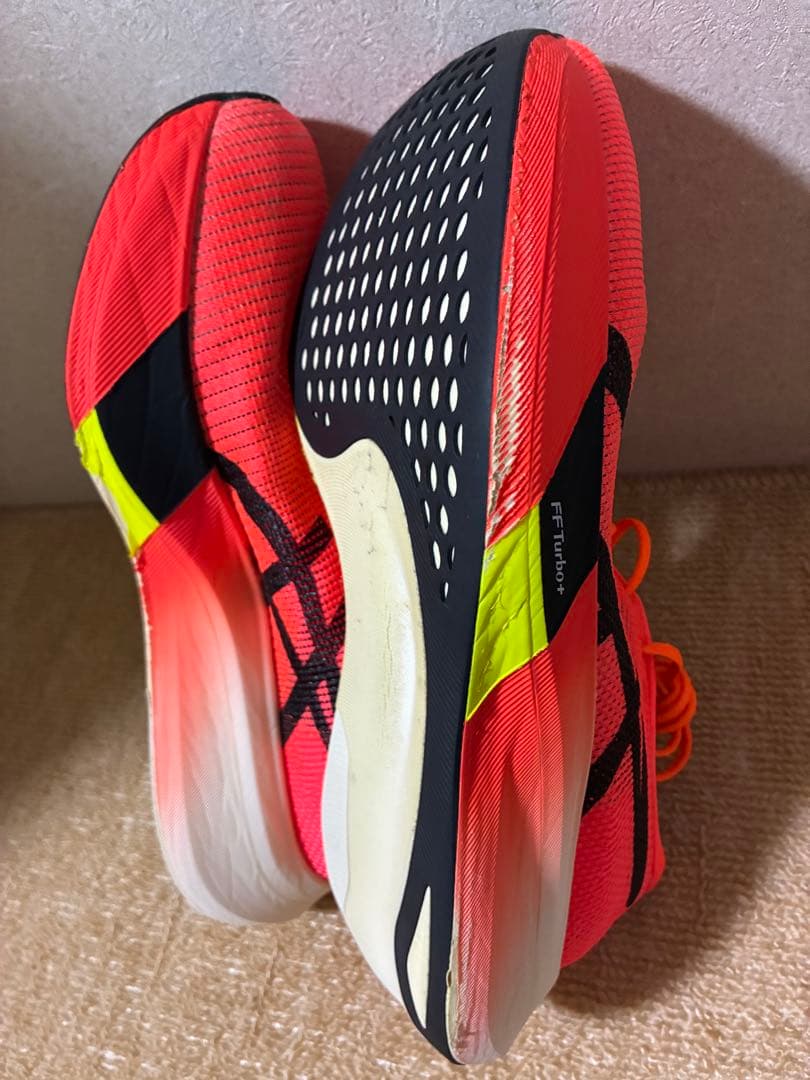 ASICS メタスピードエッジパリ 28.0cm