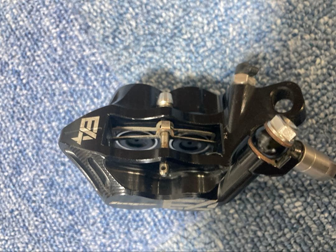 Hope Tech 4 E4 ディスクブレーキセット(要整備)