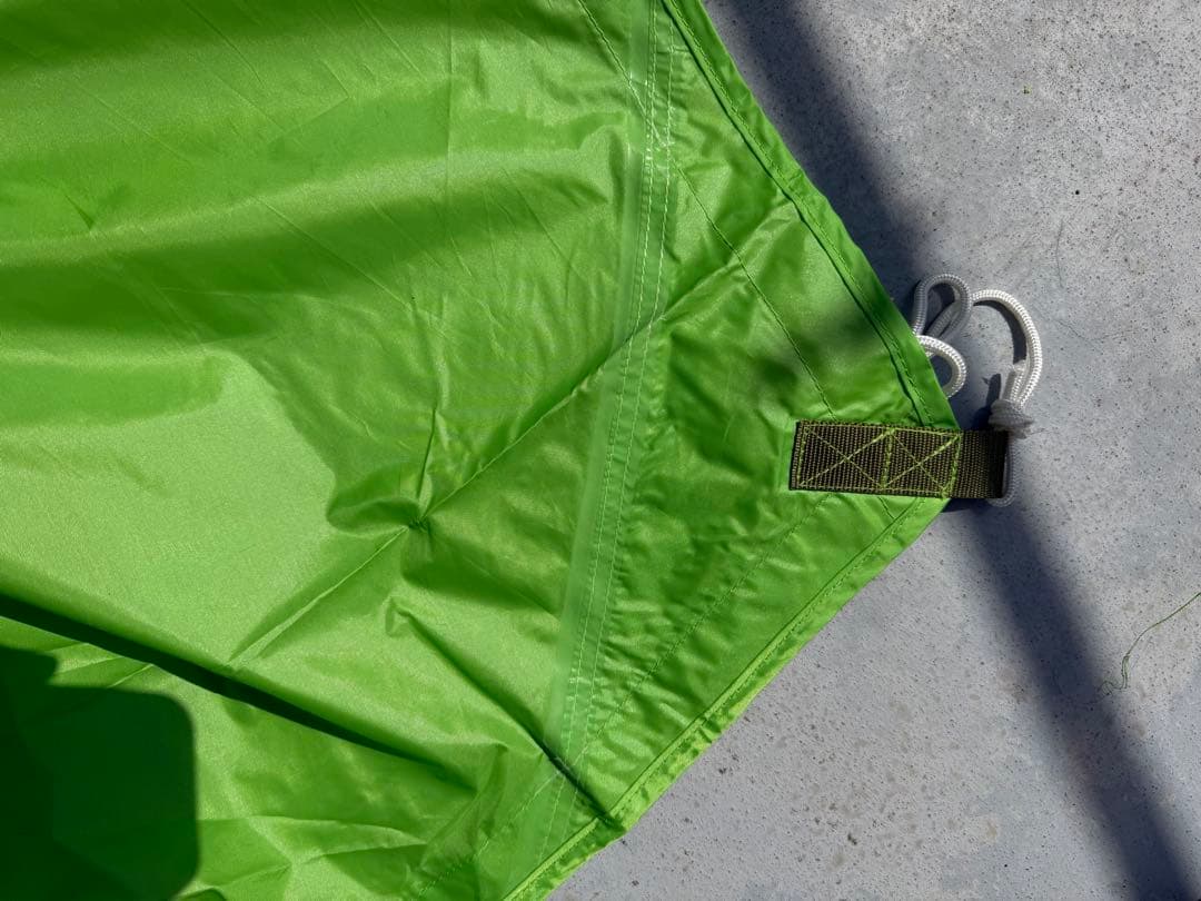mont-bell MINI TARP HEXAGON 緑　ポール付き