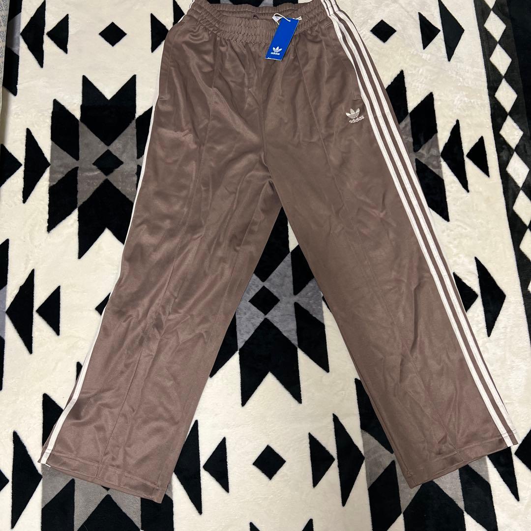 adidas ブラウン ジャージパンツ M