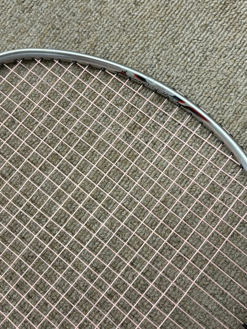 美品 ヨネックス YONEX NANOSPEED 7000 バトミントンラケット