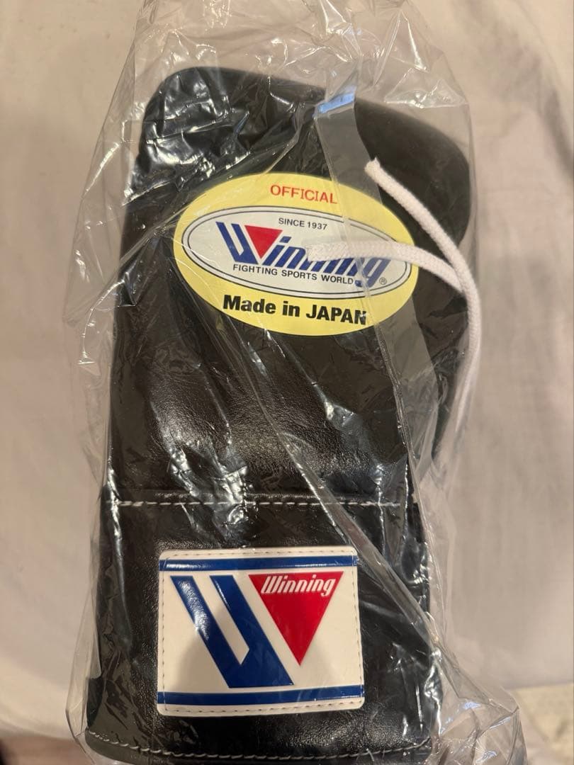 ウイニングボクシンググローブ10オンス試合用紐式　winning 10oz