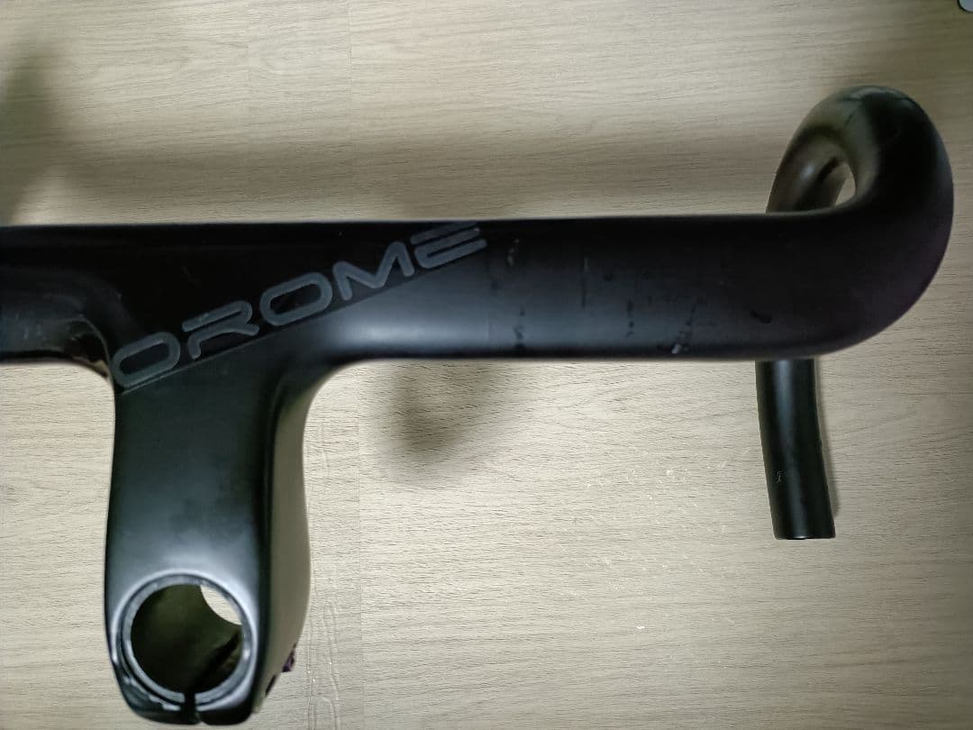 エルブス純正 ステム一体型カーボンハンドル OROME AEROPRO