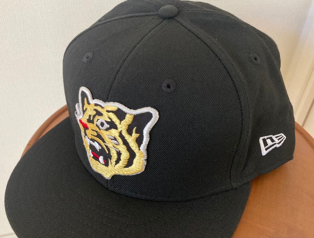 NEW ERA　８　ニューエラ　無地　キャップ　カスタム品　63.5cm