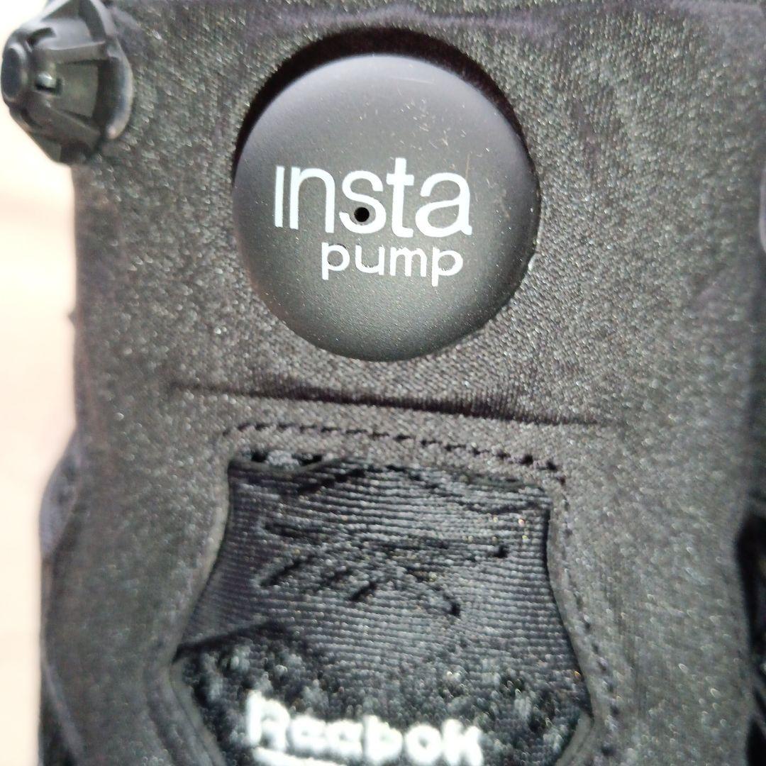 Reebok Insta Pump ブラックスニーカー