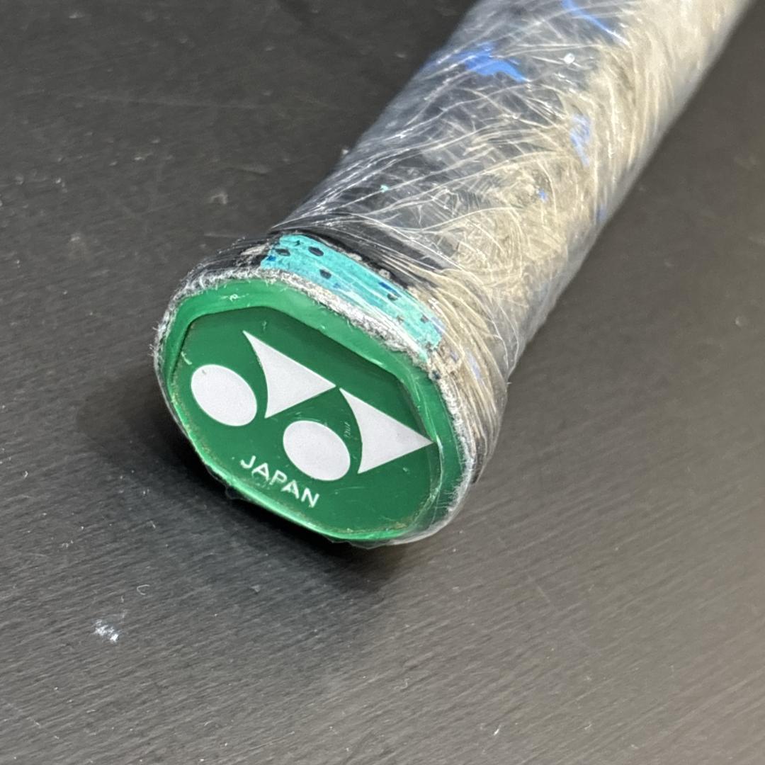 YONEX　NANOFLARE　300　バトミントンラケット　ガット無し