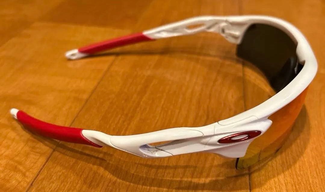 Oakley オークリー レーダーロックパス　レッドイリジウム