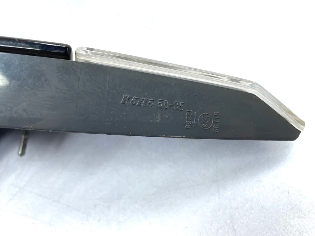 ヴェルファイア 20系純正 右テールランプLED コイトD-35