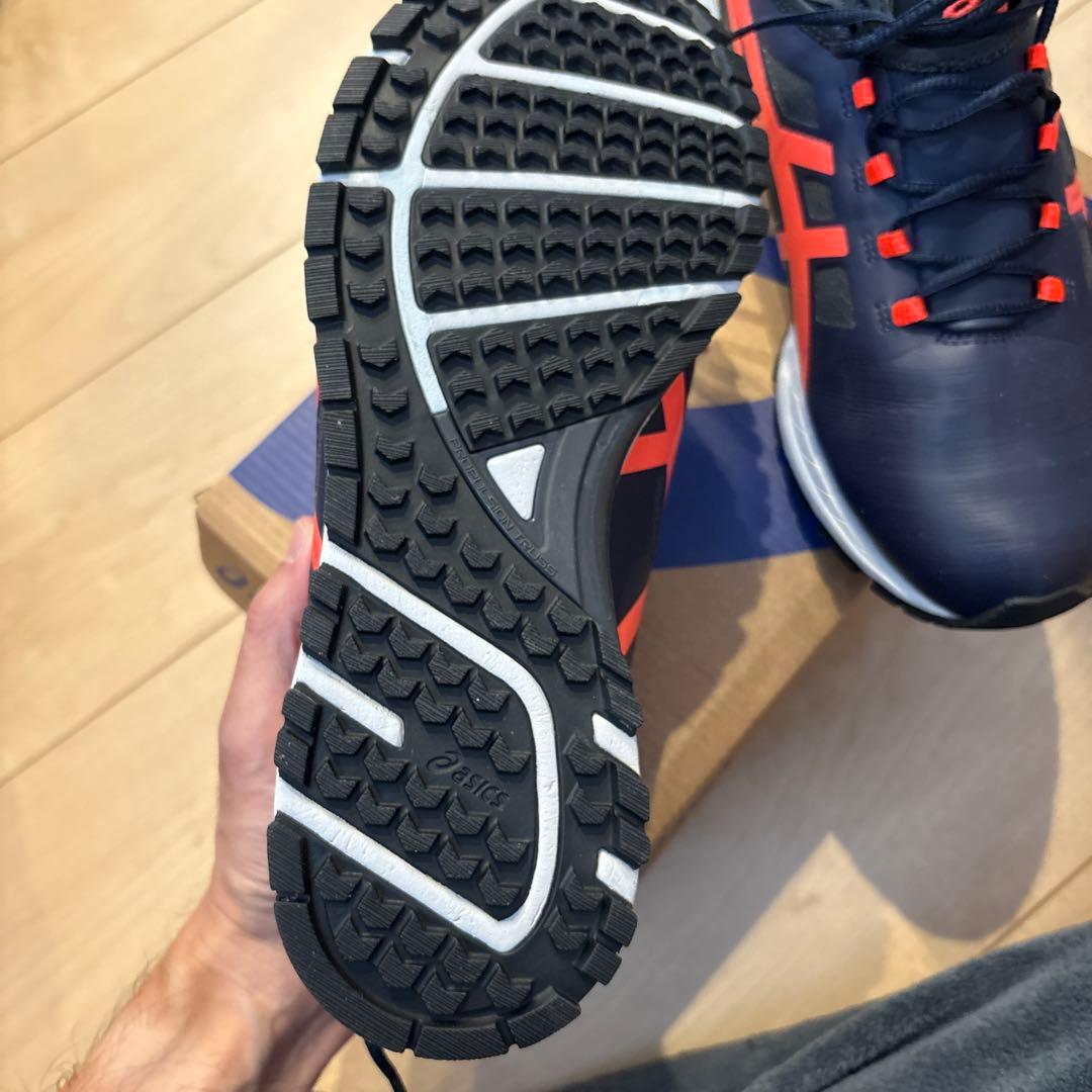 ASICS TARTHER SG（スノーターサー エスジー）27.0cm
