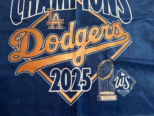 大谷翔平ドジャースWS優勝限定ロッカールーム用両面タオルUS限定販売