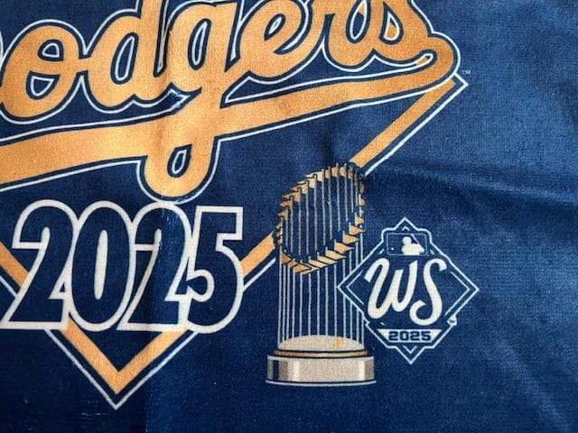 大谷翔平ドジャースWS優勝限定ロッカールーム用両面タオルUS限定販売