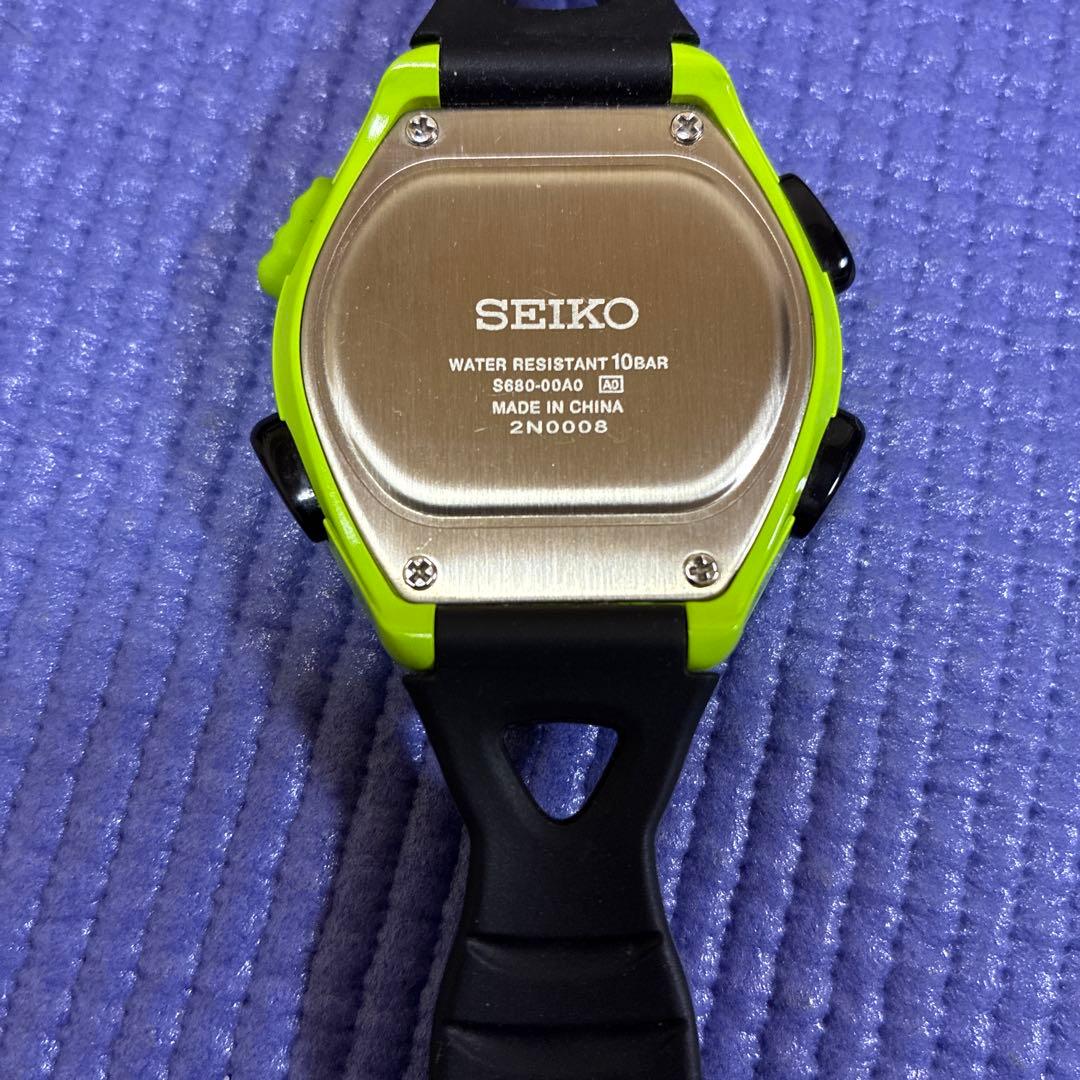 SEIKO S680-00A ソーラー ランニングウォッチ