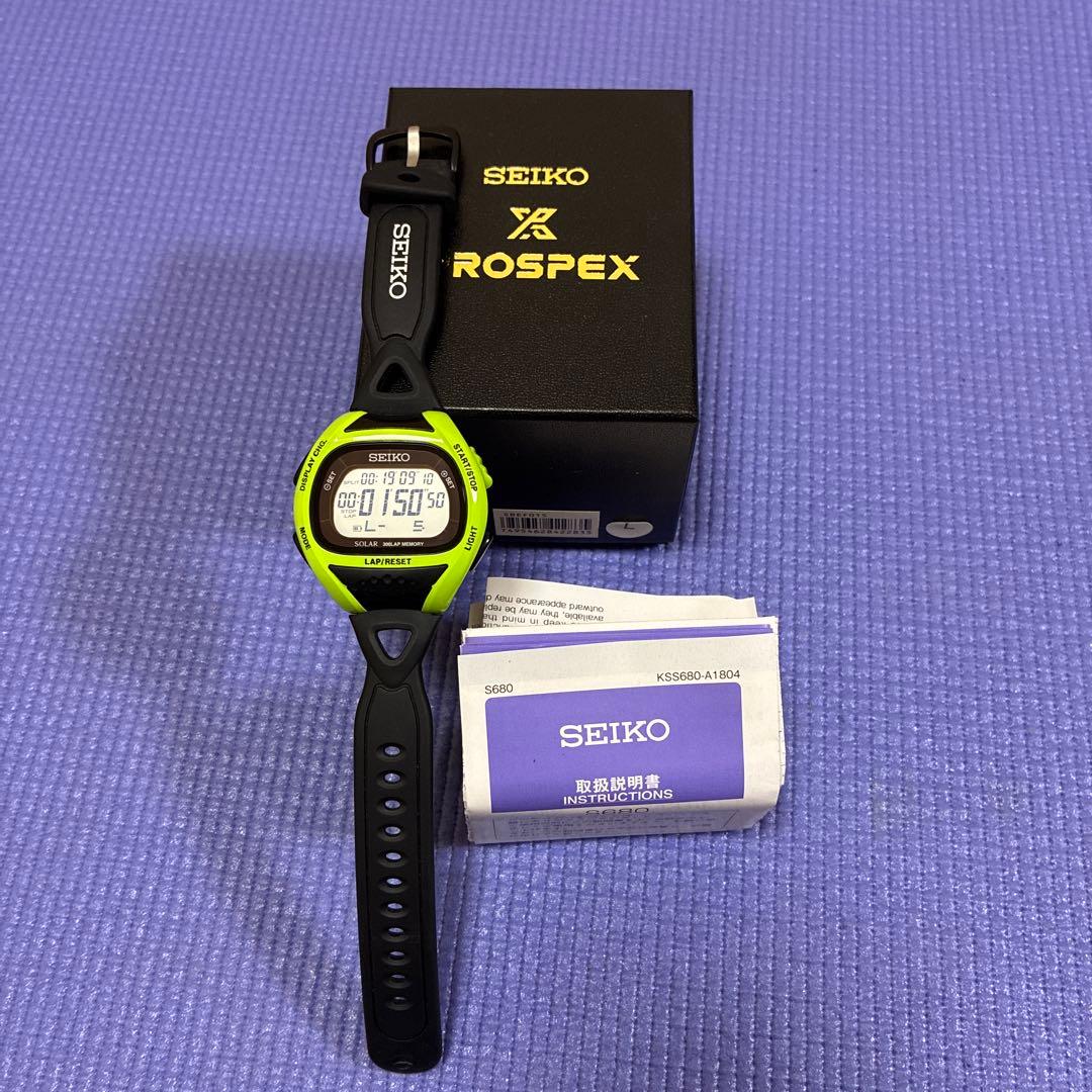 SEIKO S680-00A ソーラー ランニングウォッチ
