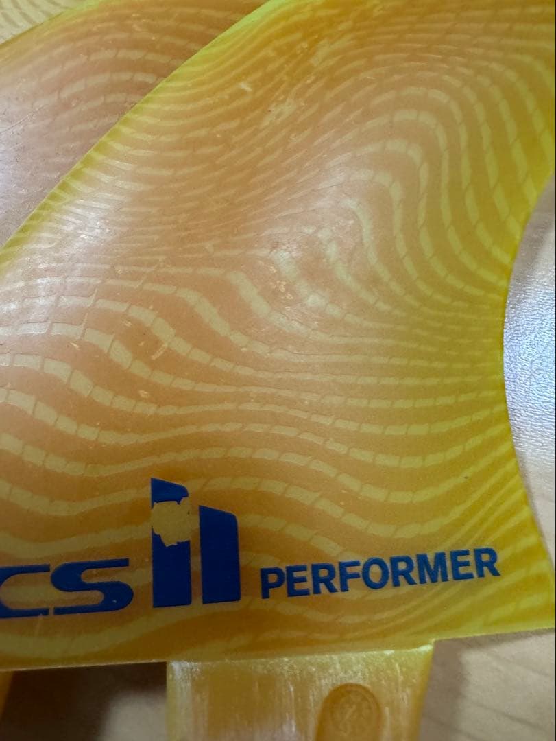 【最安値】FCS II PERFORMER ネオグラス　サーフボード L フィン