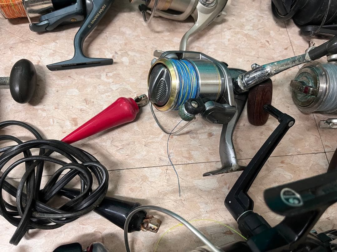 33個ジャンクリール　SHIMANO DAIWA などまとめ売り