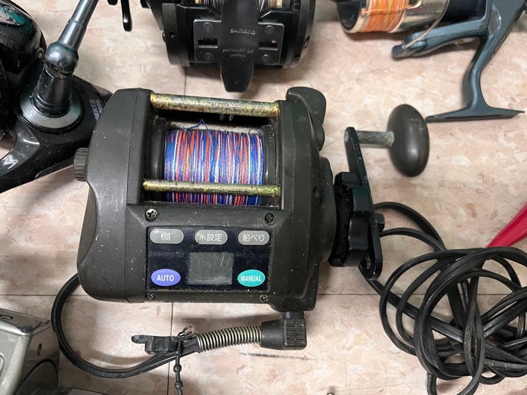 33個ジャンクリール　SHIMANO DAIWA などまとめ売り