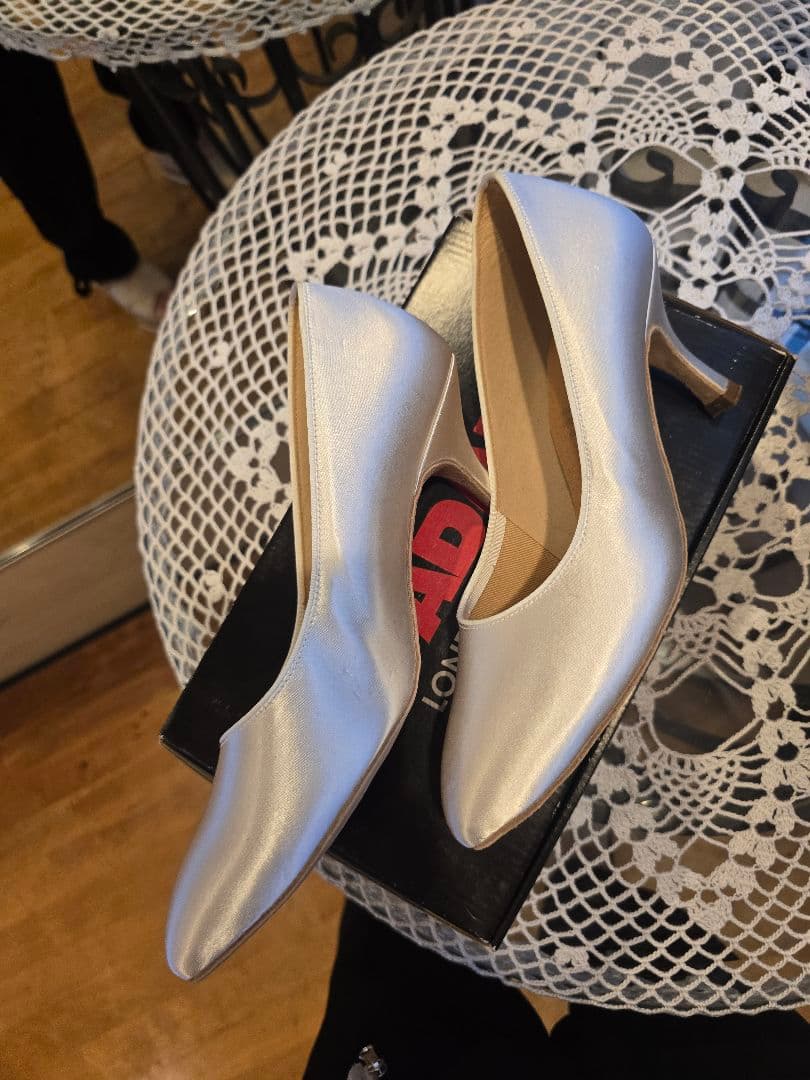 SUPADANCE スーパーダンス スタンダードシューズ サイズ5半　新品