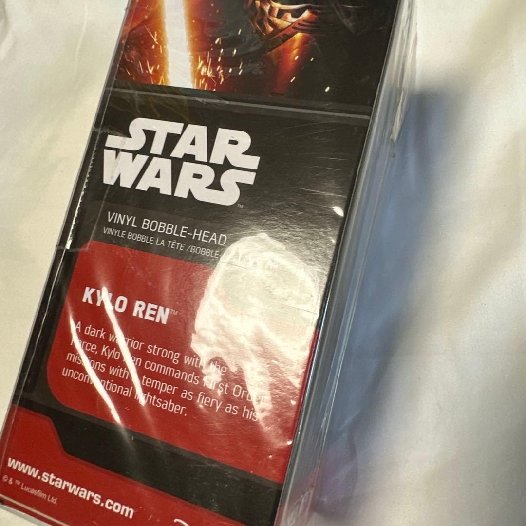 廃盤　スターウォーズ　ボビングヘッド　カイロレン　FUNKO アナキン