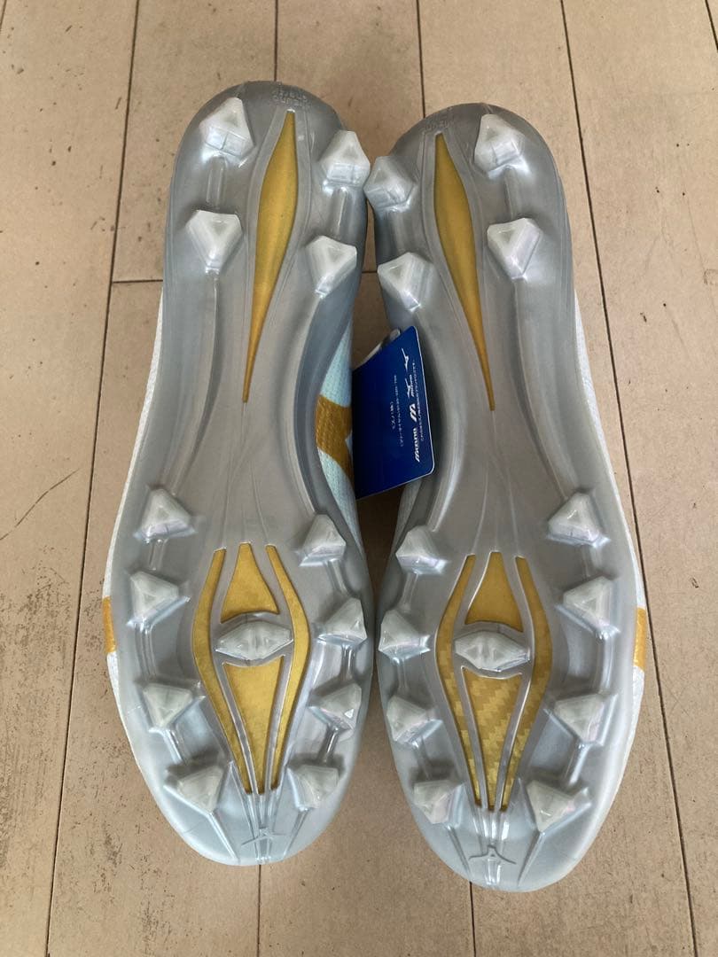 ミズノα3JFジャパン 25.5㎝　新品。