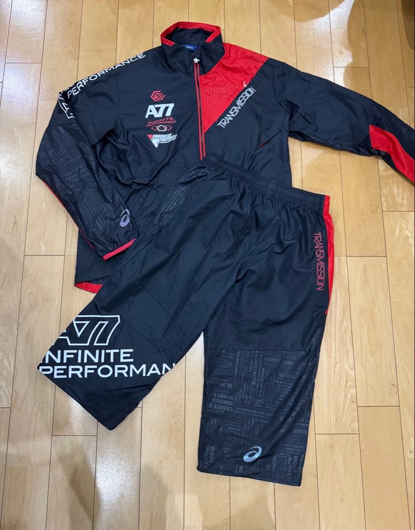 asics AT7 ウィンドブレーカー 上下セット Lサイズ 黒/赤