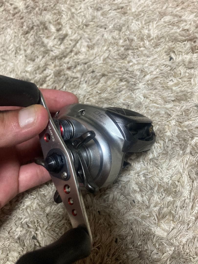 11スコーピオンDC/R ベイトリール 6.3:1GEAR 右ハンドル