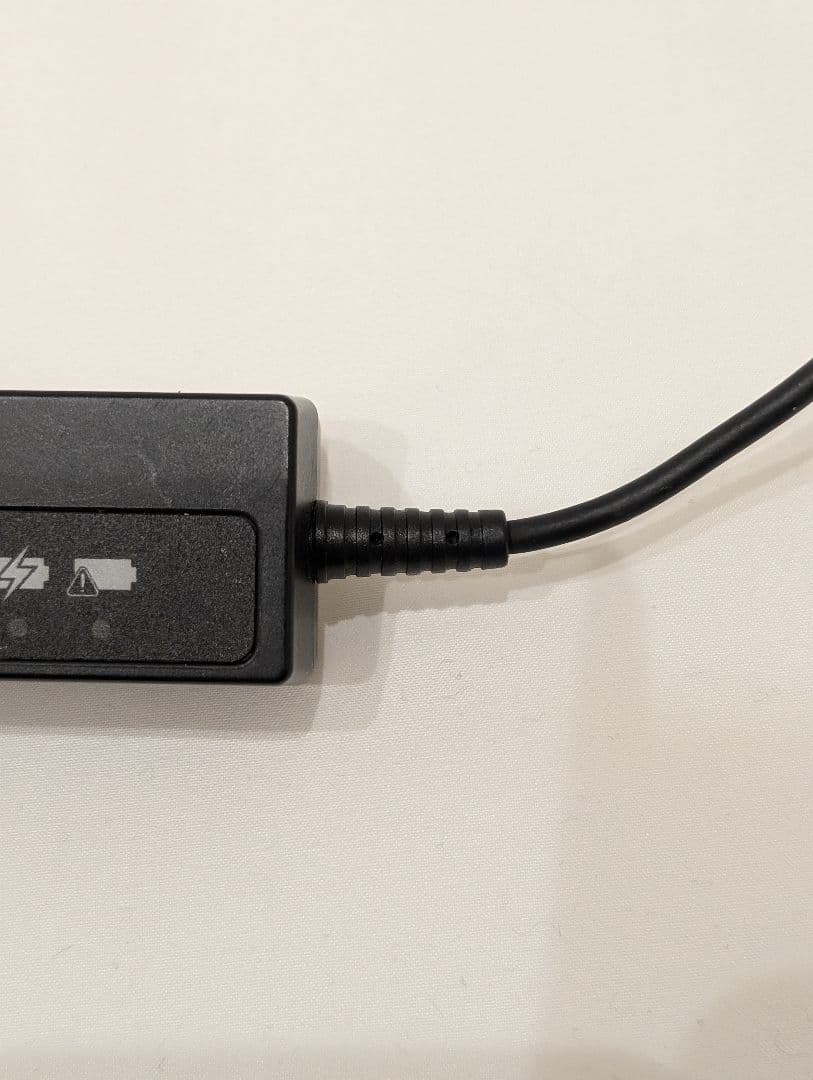 SHIMANO シマノ Di2 充電器 SM-BCR2